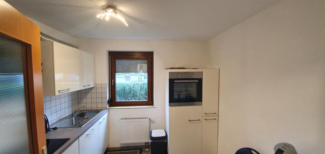 Outletcity Ferienwohnung - Apartment 4 Metzingen  Kültér fotó