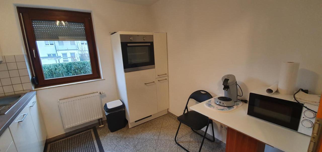 Outletcity Ferienwohnung - Apartment 4 Metzingen  Kültér fotó